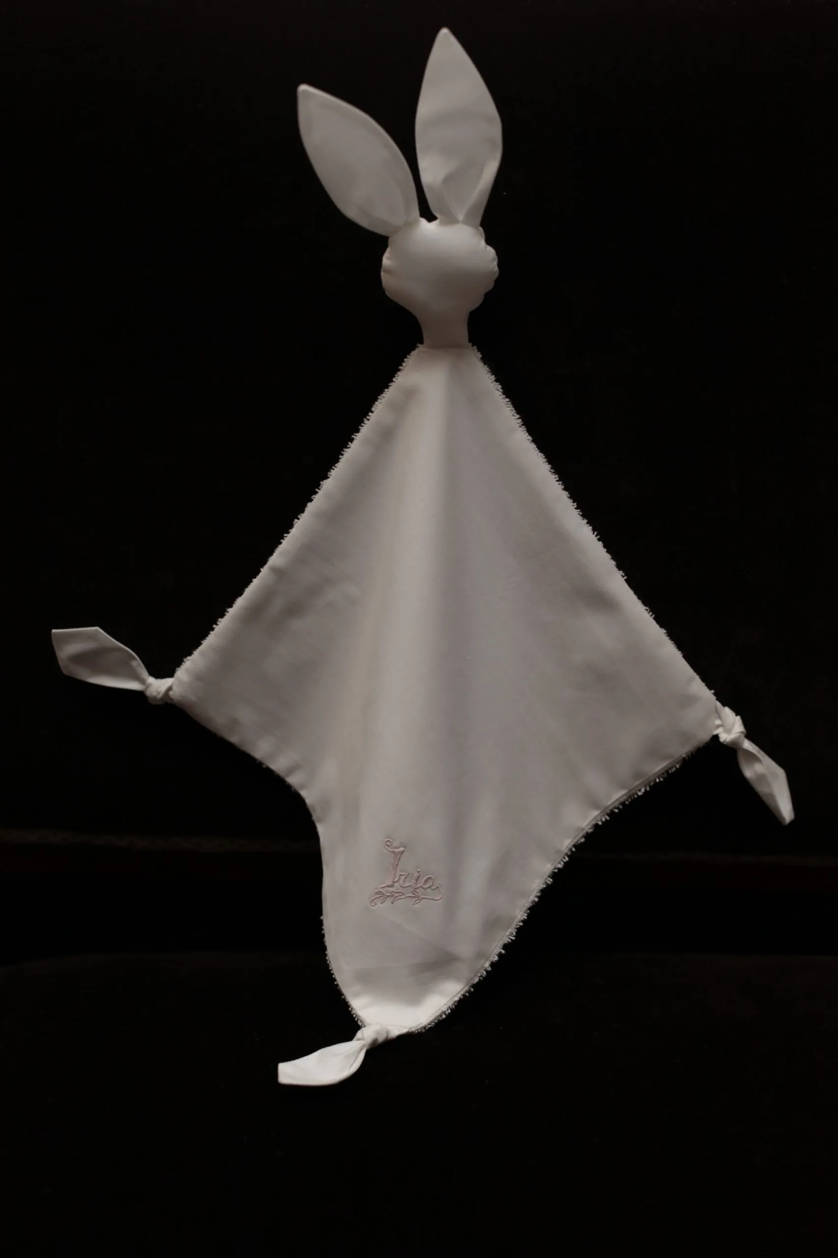 Doudou algodón blanco nombre bordado