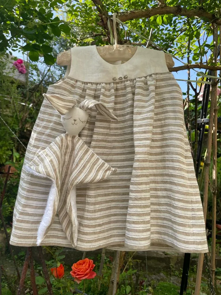 Vestidito de niña de lino - Imagen 2