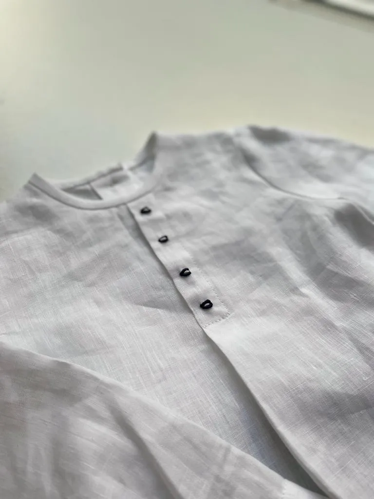 Conjunto camisa y pantalón para niño - Imagen 2